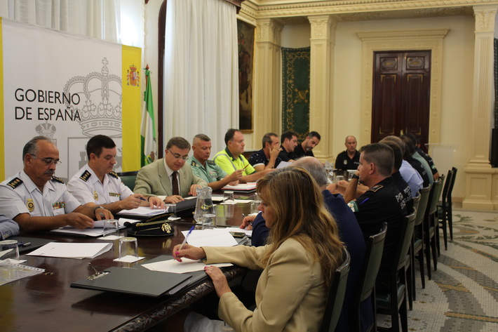 Cerca de 300 efectivos de Guardia Civil y Polic�a Nacional velar�n por la seguridad de las dos etapas de la Vuelta Ciclista a Espa�a a su paso por Granada